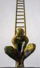 Bronze sculpture by artist R. Timoteo, Cidadele de Cascais artists' farm in the Forte de Nossa