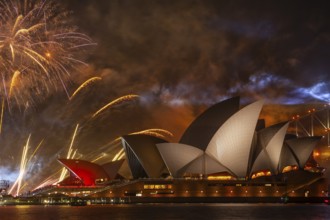 Sydney 2021 Australia Day fireworks in the harbor