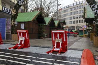 Ludwigshafen Christmas market: The market is fenced all around and secured with anti-terrorist