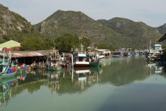 Fishing village and harbor, south of Hua Hin, Sam Roi Yot, Prachuap Khiri Khan, Central Thailand,