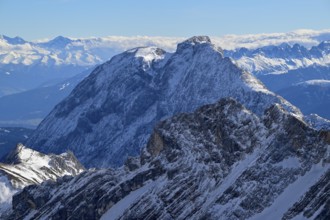 View of the Wetterstein Mountains from the mountain station of the Zugspitz cable car (2962 m),