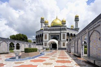 Jame' Asr Hassanil Bolkiah Mosque, Bandar Seri Begawan, Brunei