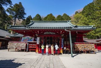Worshippers at Shinto Shrine, Hakone Shrine, Hakone, Japan
