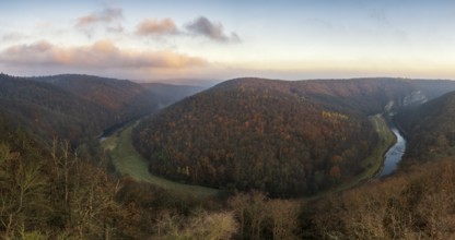 Sunrise, morning mood, autumn landscape, river loop, river Thaya, Thaya Valley National Park, Lower