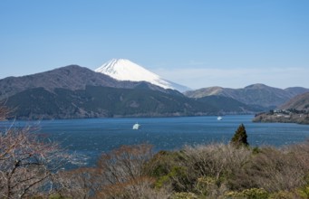 View of Lake Ashi with Mount Fuji volcano, Benten-no-hana Tenbodai viewpoint, Hakone Park, Hakone,