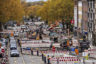 Large-scale construction site on Alleestrasse in downtown Bochum, road construction, construction