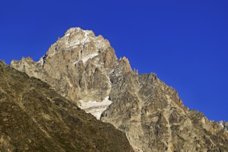 Aiguille du Chardonnet, Argentière, Chamonix-Mont-Blanc, Haute-Savoie, France