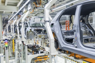 Electric car production in the assembly halls of VW in Zwickau, Zwickau, Saxony, Germany