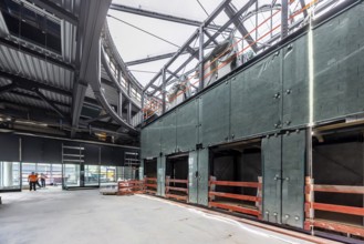The new airport railway station between the airport and the exhibition centre is a circular