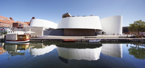 Panorama Ozeaneum, Natukundemuseum, museum shows underwater world of the cold seas, opening 12 July