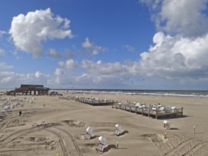 California kitesurfing Masters 2025, kitesurfing, strong wind, sport, pleasure, spectators, North