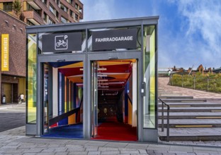 Westfield, access to the bicycle car park and the architecture at the new Hamburg shopping centre,