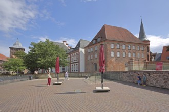 Castle Gate and European Hanseatic Museum, Tourists, Museum, Marstallweg, Old Town, Lübeck,