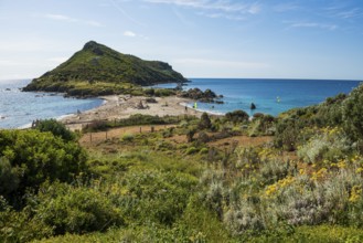 Wild beach, Sentier du littoral, Plage Ranc, Cap Taillat, Saint Tropez, Var, French Riviera,