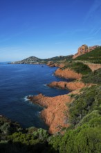 Picturesque coast and red rocks, near Anthéor, Saint-Raphaël, Massif de l'Esterel, Esterel