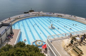 Seafront swimming pool on coast, Tinside lido, city of Plymouth, Devon, England, UK