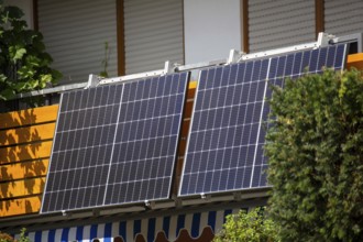 Balcony power station on a detached house