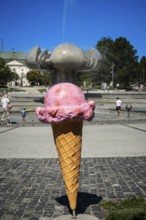 Giant ice cream stand on Freedom Square with a fountain in the shape of a lime blossom in