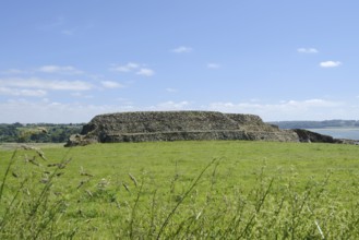 Megalithic site, tumulus, cairn of Barnenez, Plouezoc'h, Kernelehen peninsula, Finistere, Brittany,