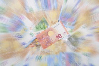 Various euro banknotes, zoom effect