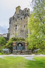 Eilean Donan Castle, Loch Duich, Isle of Skye, Highlands, Scotland, UK