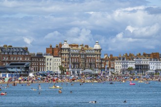 Beach and seaside in Weymouth, Esplanade, Weymouth, Dorset, England, United Kingdom