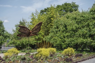 Butterfly figure made of wickerwork, district educational garden, Burgsteinfurt, Münsterland, North