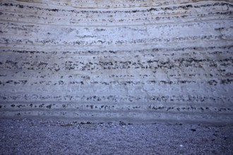 Flint inclusions in chalk cliffs, beach, pebble beach, Étretat, cliff, cliffs, chalk cliffs,