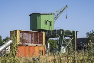 Historic crane at the harbour, Dortmund, Ruhr area, North Rhine-Westphalia, Germany