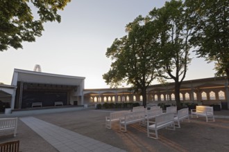 Concert Garden Kühlungsborn-West, architecture in the style of 1928, evening light, Baltic resort