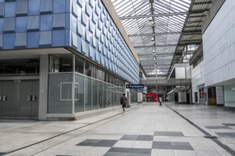 City C shopping centre, City Center, in the city centre of Leverkusen, older shopping centre from