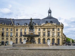 Fontaine des Trois Graces, Place de la Bourse, Bordeaux, Gironde, Nouvelle-Aquitaine, France