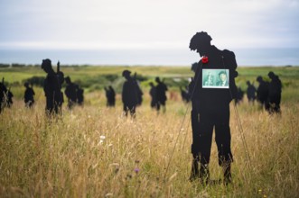 Installation, Standing with Giants, honours the victims of the fallen British soldiers by