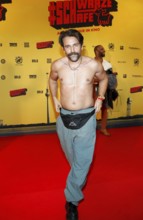 Arman Kashani at the #SchwarzeSchafe premiere at the cinema in the Kulturbrauerei on 15.7.2025