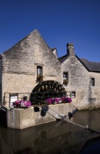 Mill wheel, mill, tanners' quarter, river Aure, old town, Bayeux, Normandy, Calvados, France