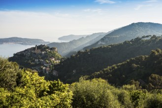 Picturesque mountain village overlooking the sea, Èze, Cote d'Azur, Alpes-Maritimes,