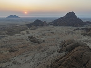 The isolated Spitzkoppe mountain (1728 m) - on the right - majestically rises above the surrounding