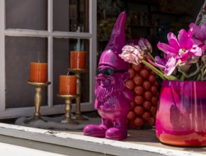 Decoration on the windowsill, Holländerviertel, Potsdam, Brandenburg, Germany