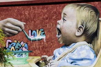 Mural, graffiti, street art, love, Antibes, Provence Alpes Côte d'Azur, South of France, France