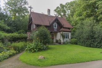 Elisen Foundation building, citizens' park from 1866, landscape park with rivers and lakes, garden
