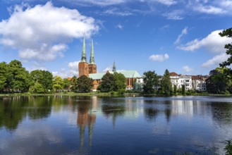 Mill pond and LÃ¼beck Cathedral, Hanseatic City of LÃ¼beck, Schleswig-Holstein, Germany