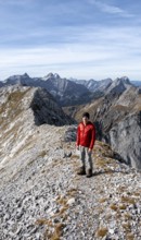 Mountaineer on the ridge of the Gamsjoch, transition to the main summit of the Gamsjoch, behind the