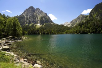 The Estany de Sant Maurici lake and the Els Encantats mountain range in the AigÃ¼estortes i Estany