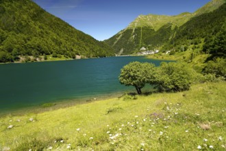 The lake Lac de FabrÃ¨ges near Laruns, Pyrénées-Atlantiques, France