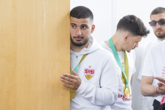 Deniz Undav. Portrait. Reception in the state capital Stuttgart after VfB Stuttgart's victory in