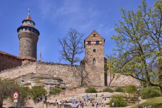 Imperial Castle, St. Walburgis Castle Chapel, Sinnwell Tower, monkey rock, castle, round tower,