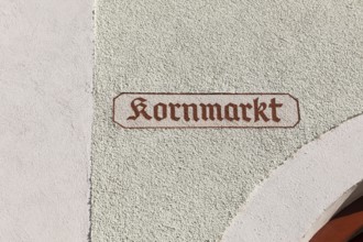 Schrfitzug Kornmarkt on a facade, Bad Windsheim, Bavaria, Germany