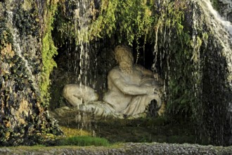 Grotto of the Fontana della Rometta e di Roma, Renaissance garden of the Villa d'Este, water