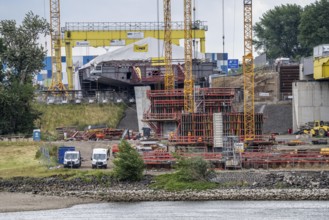 Rhine bridge Duisburg-Neuenkamp, motorway A40, start of construction of the second bridge, bridge