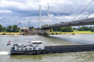 Rhine bridge Duisburg-Neuenkamp, the A40 motorway, start of construction of the second bridge,